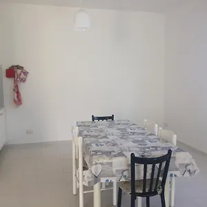 Appartamento A Casa Di Nonna Luciana - Trilocale Con Giardino, Ceriale